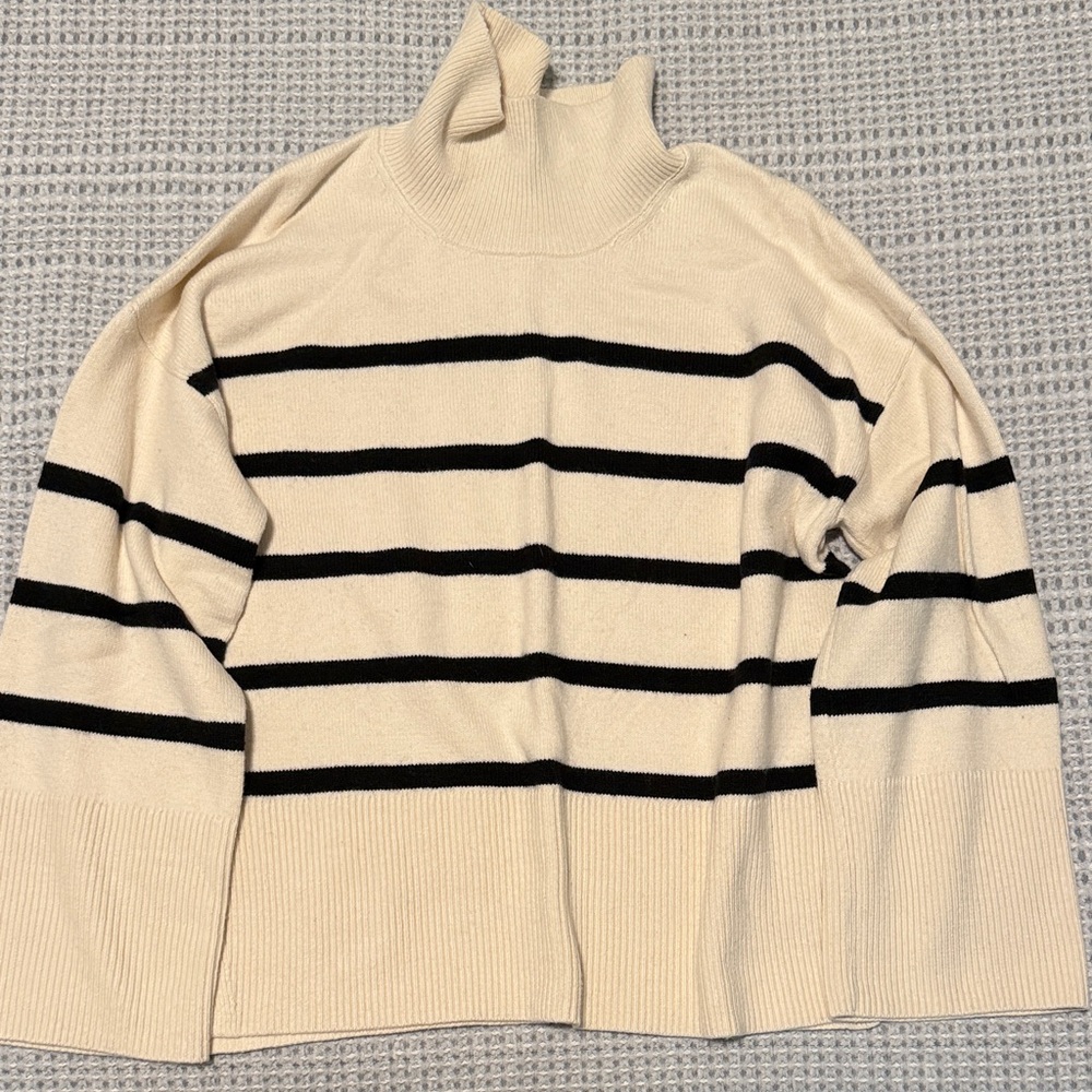 Banana Republic Sweater